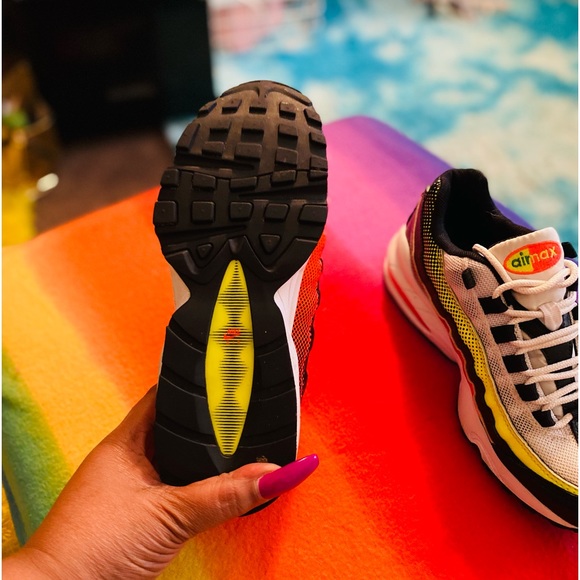 Jordan Air Max Bundle Size 5.5 2 pairs - Picture 15 of 16